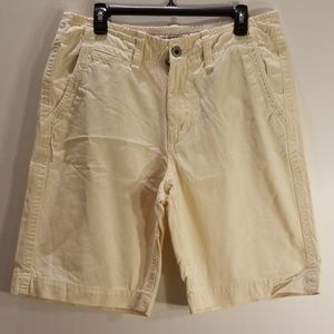 American Eagle - Longer Length Yellow Shorts - 32